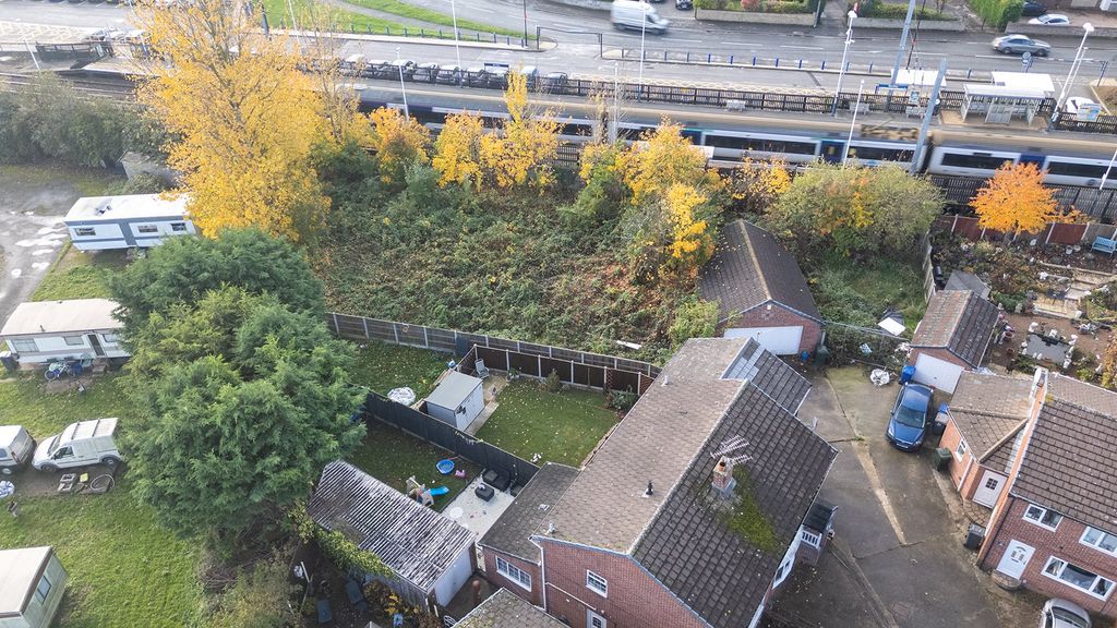 Property photo 3 of 9 Halmshaw Terrace, Bentley 01_297