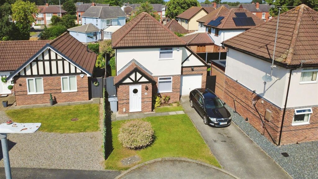 Property photo 1 of 20 7289Cb1c-Dji_0019.Jpg