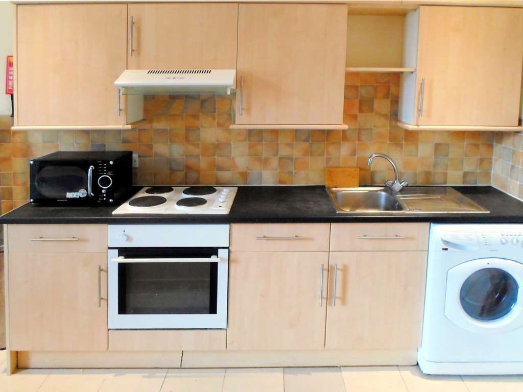 Property photo 3 of 4