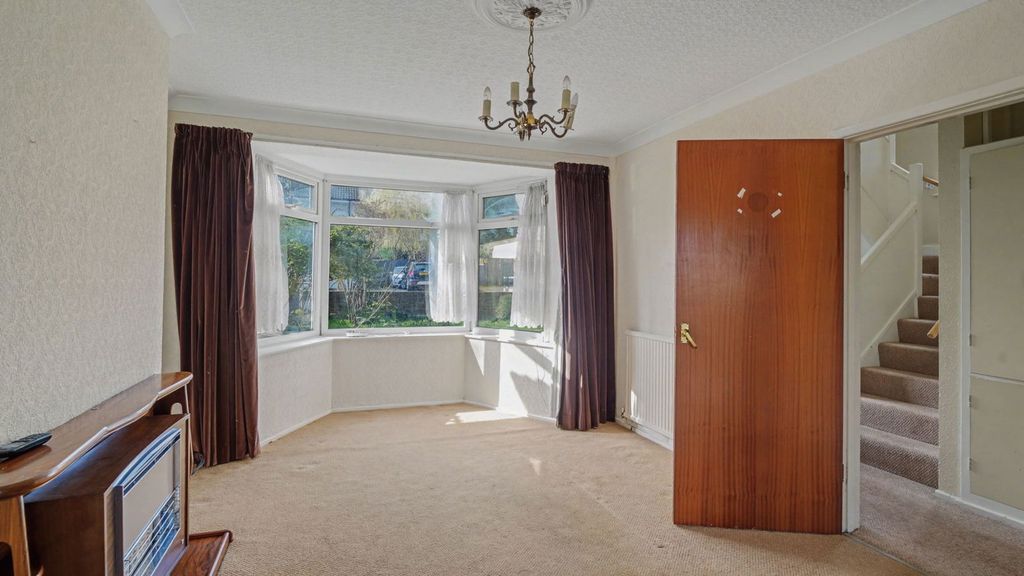 Property photo 3 of 15