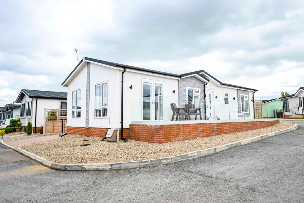 Property photo 1 of 20 Hazelgrove Ewemove Saltburn