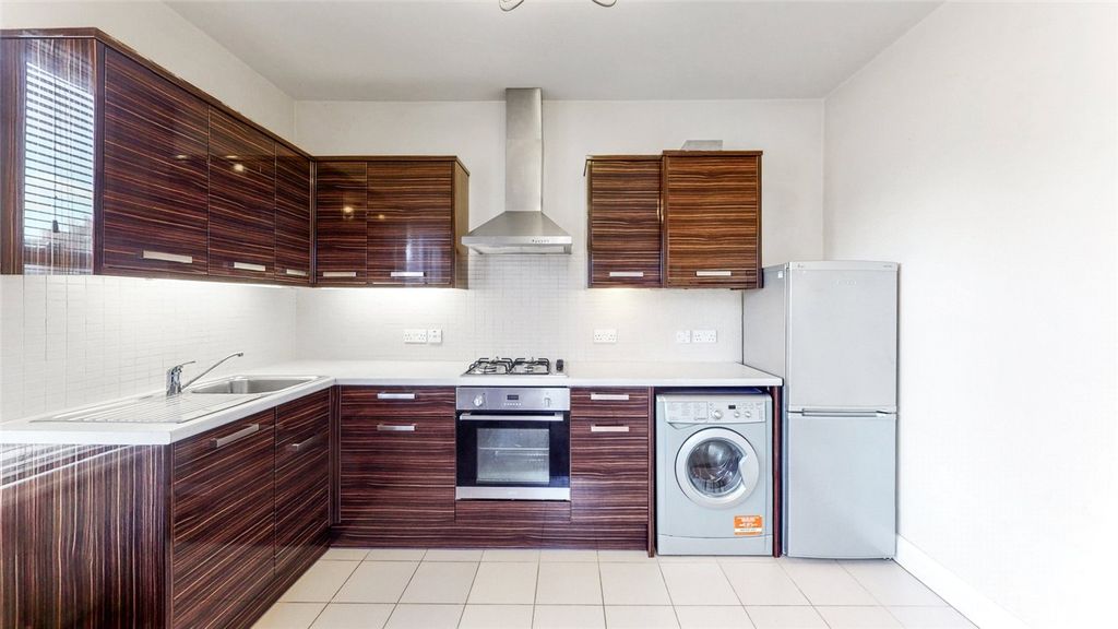Property photo 3 of 8 Picture No. 07