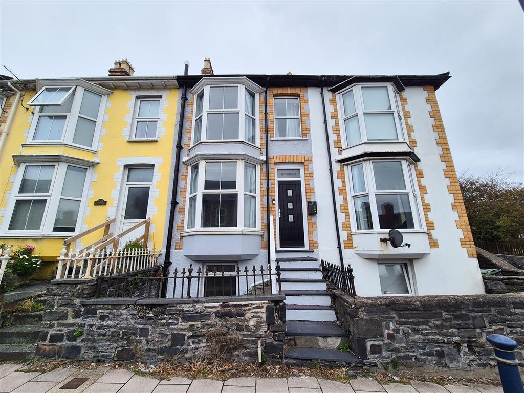 Property photo 1 of 11 Front.Jpg