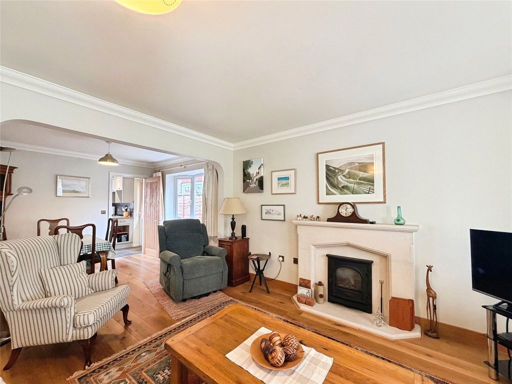 Property photo 2 of 19 Picture No. 05