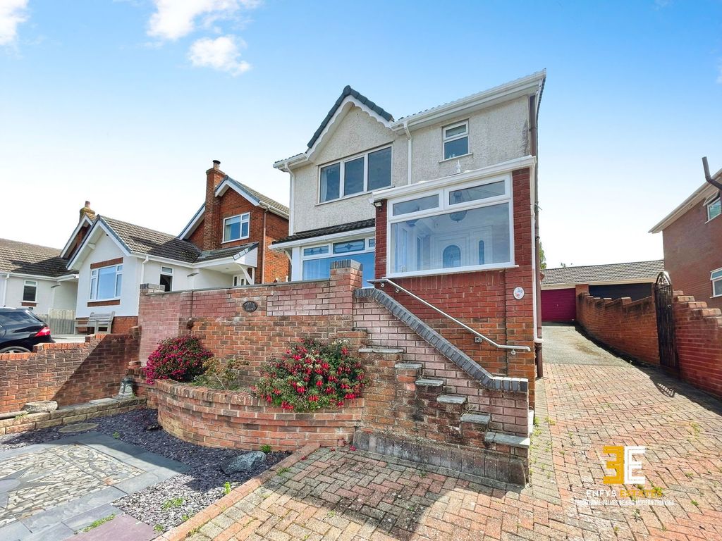 Property photo 1 of 37