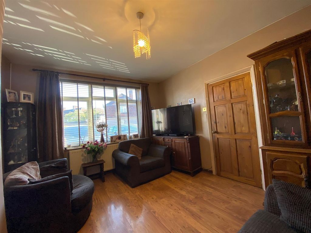 Property photo 3 of 16 c20.Jpg