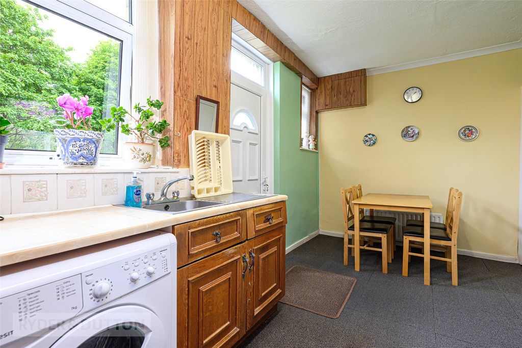 Property photo 3 of 22 Kitchen Diner