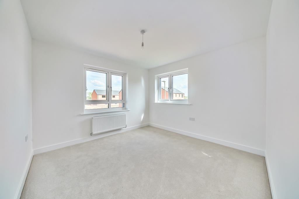 Property photo 3 of 20 Bedroom