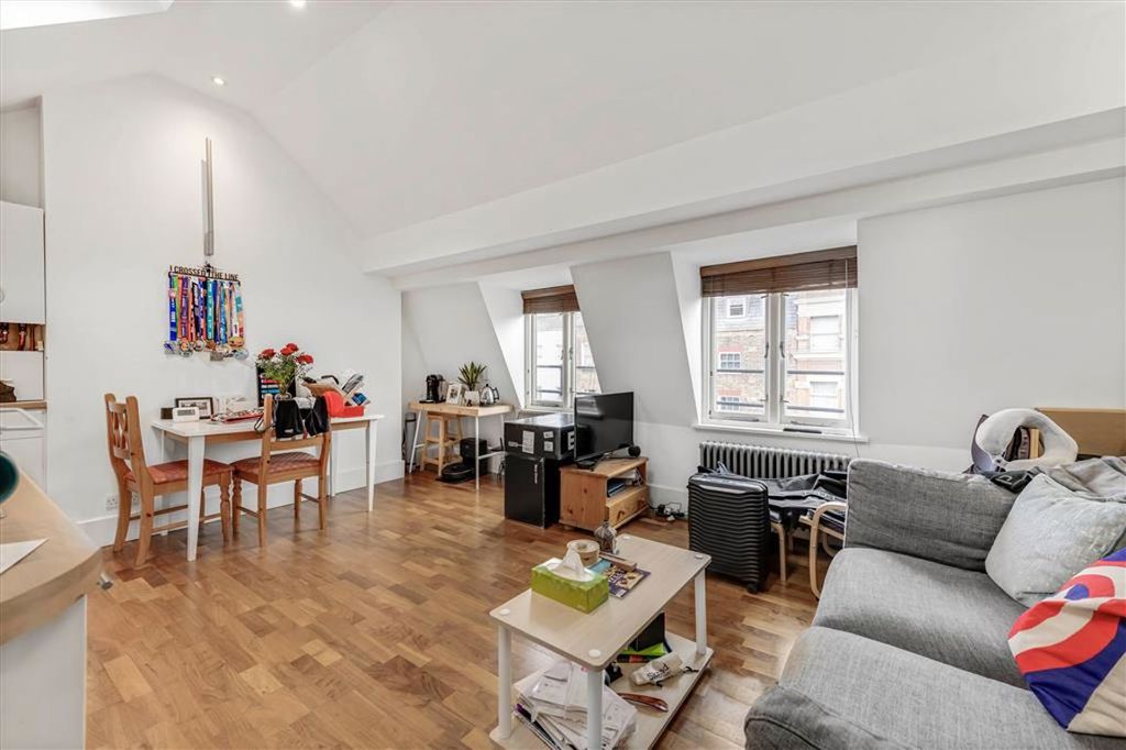 Property photo 2 of 3