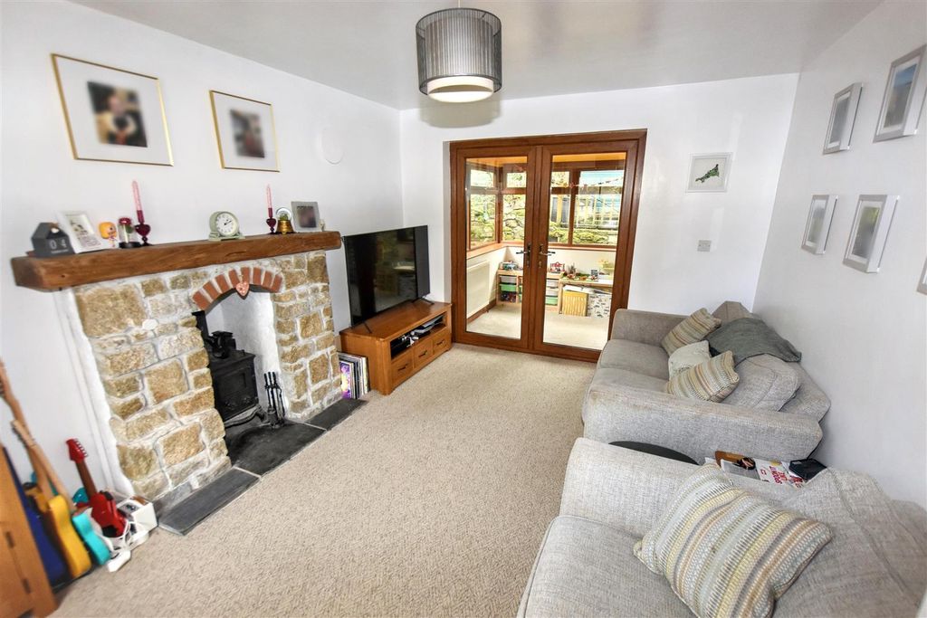 Property photo 2 of 23 Dsc_7661_Blurred (2).Jpg