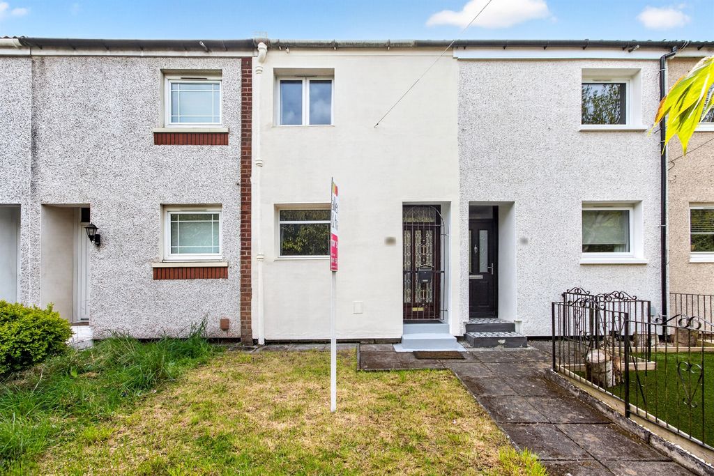 Property photo 1 of 12