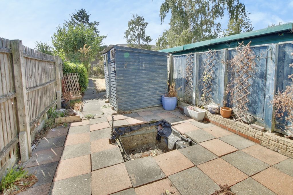 Property photo 3 of 11