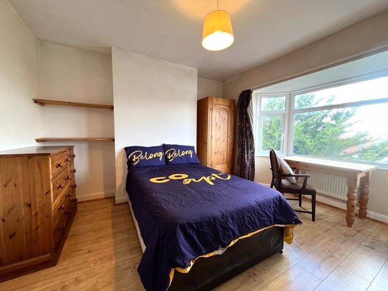 Property photo 1 of 11 Photo 20