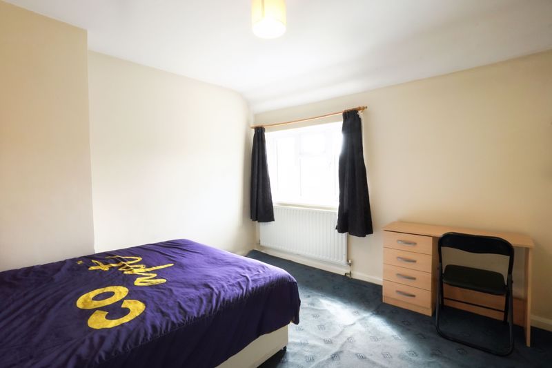 Property photo 1 of 11 Photo 16