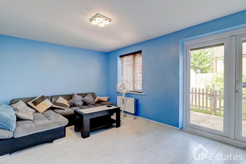 Property photo 2 of 15