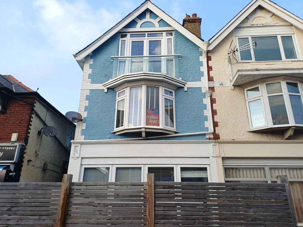 Property photo 1 of 8 Picture 1