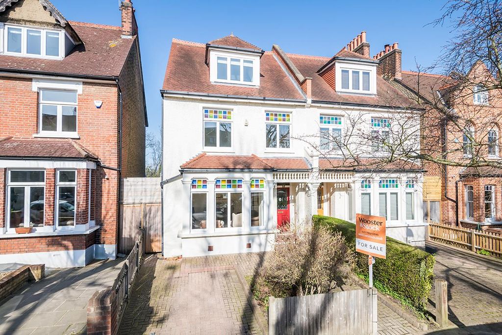 Property photo 1 of 23 94 Grove Park-Small.Jpg