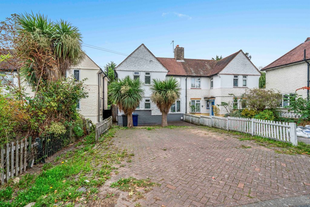 Property photo 1 of 24