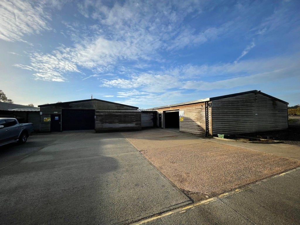 Property photo 1 of 5 Photo 5