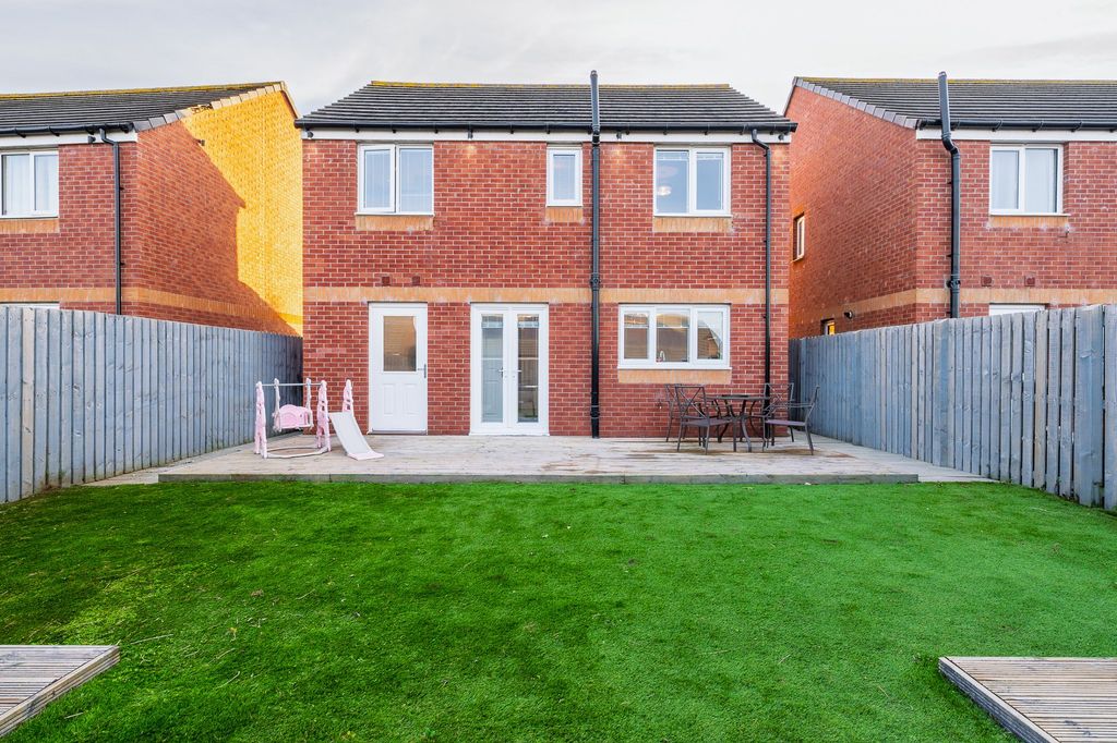 Property photo 1 of 30 Rear View