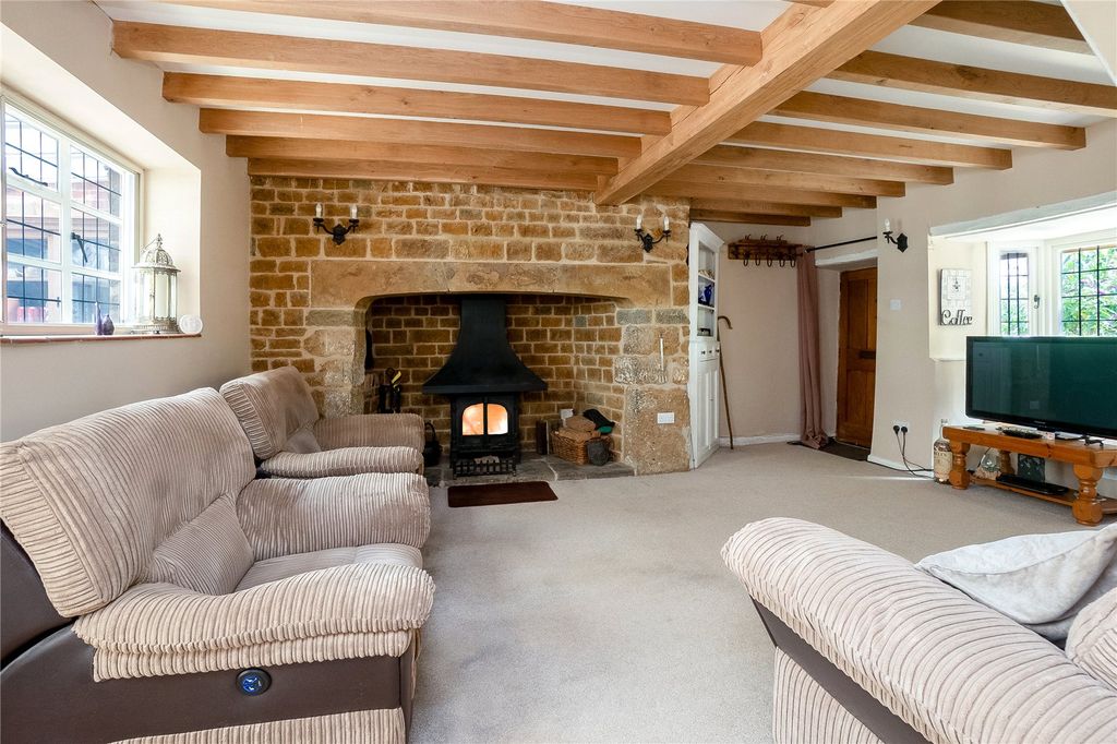 Property photo 2 of 18 Picture No. 04