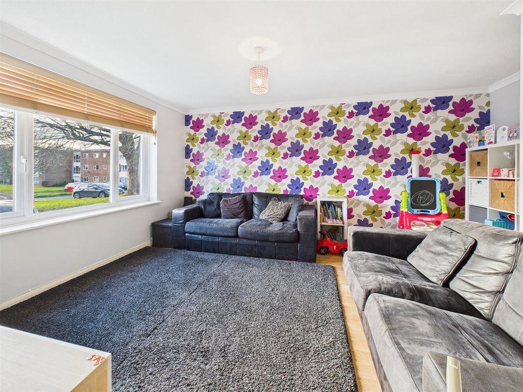 Property photo 3 of 12 Cam05510G0-Pr0117-Still001.Jpg