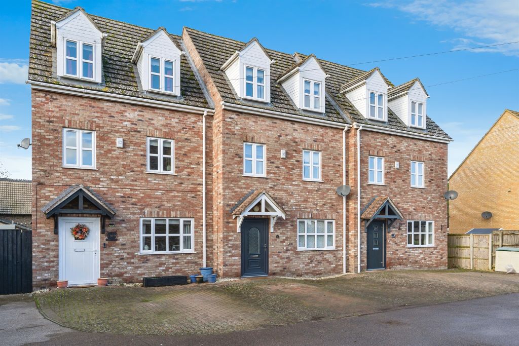 Property photo 3 of 18