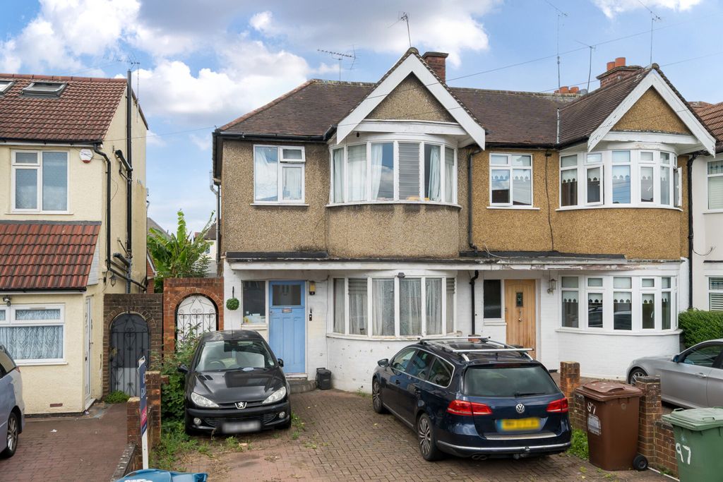 Property photo 1 of 20 1333713-1-6891F0c...