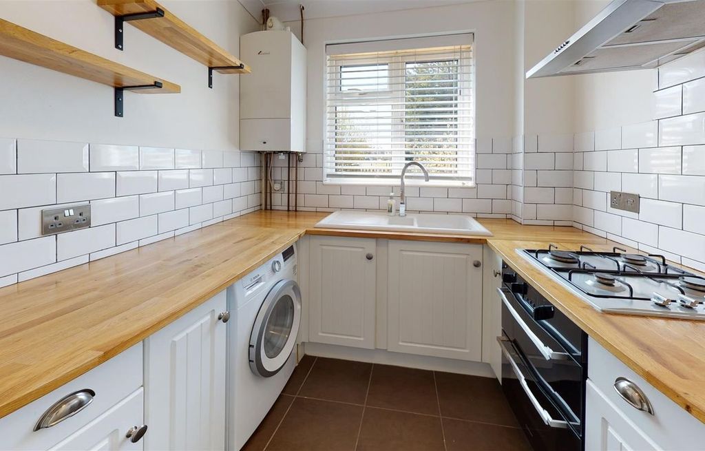 Property photo 3 of 12 Picture No. 05