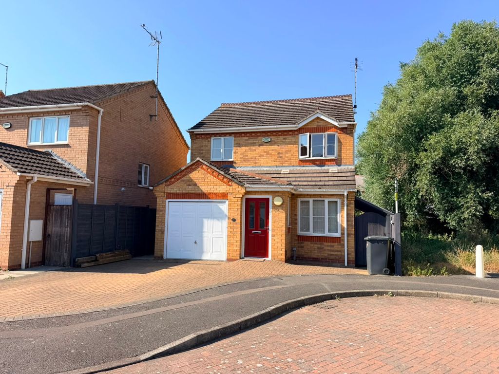 Property photo 1 of 3
