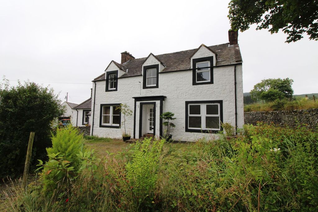 Property photo 1 of 20 External