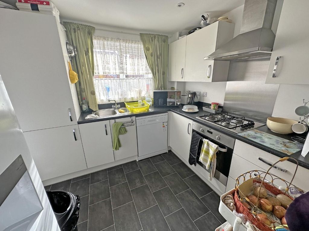 Property photo 2 of 11 Img_6294.Jpg