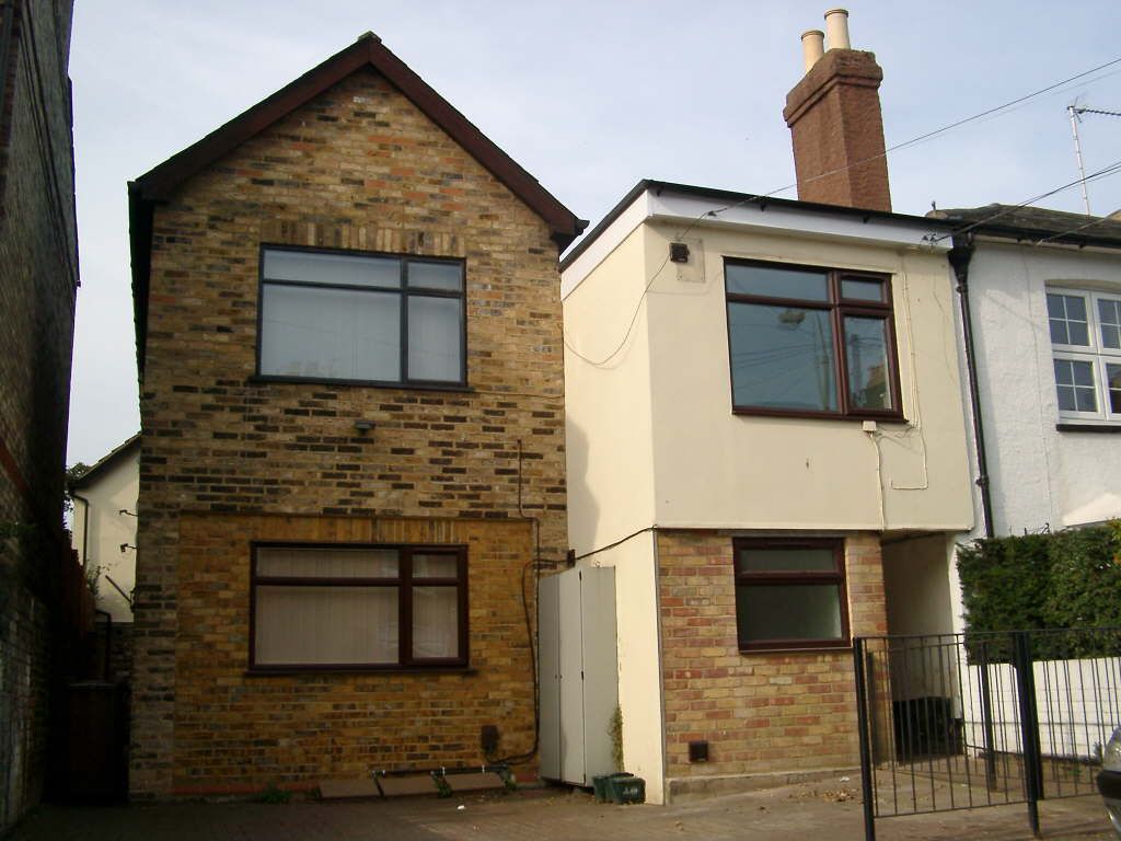 Property photo 1 of 6