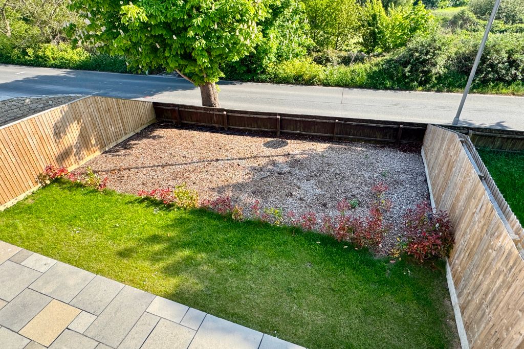 Property photo 3 of 11 Personal Garden