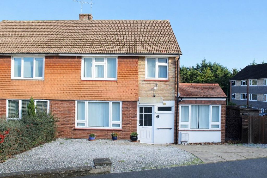 Property photo 1 of 14 Front E.Jpg