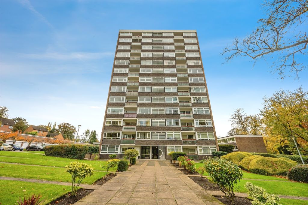 Property photo 1 of 15