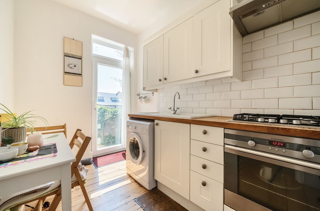 Property photo 3 of 17 991730 (12).Jpg