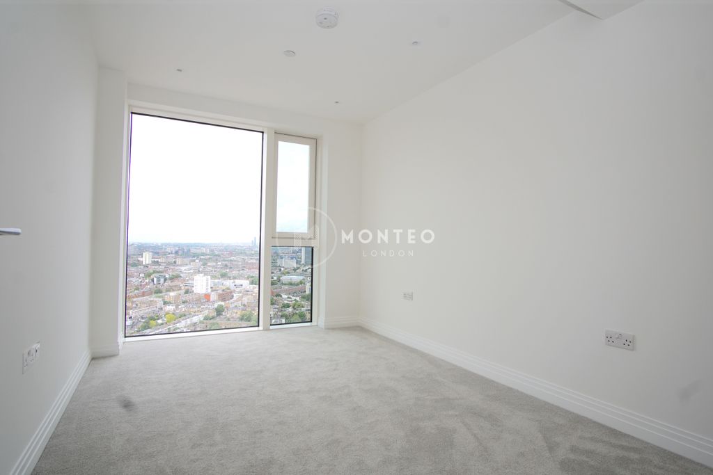 Property photo 3 of 33