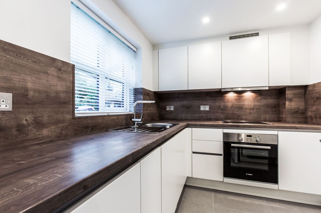 Property photo 1 of 13 Kitchen