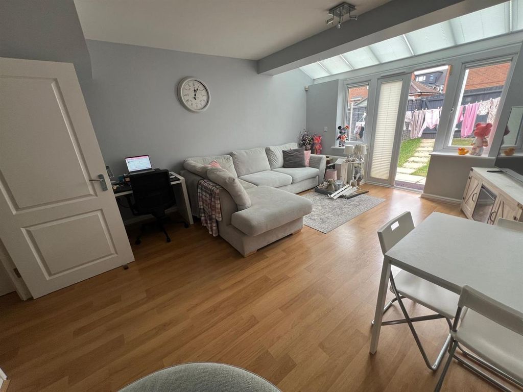 Property photo 3 of 17 Living/Dining Room