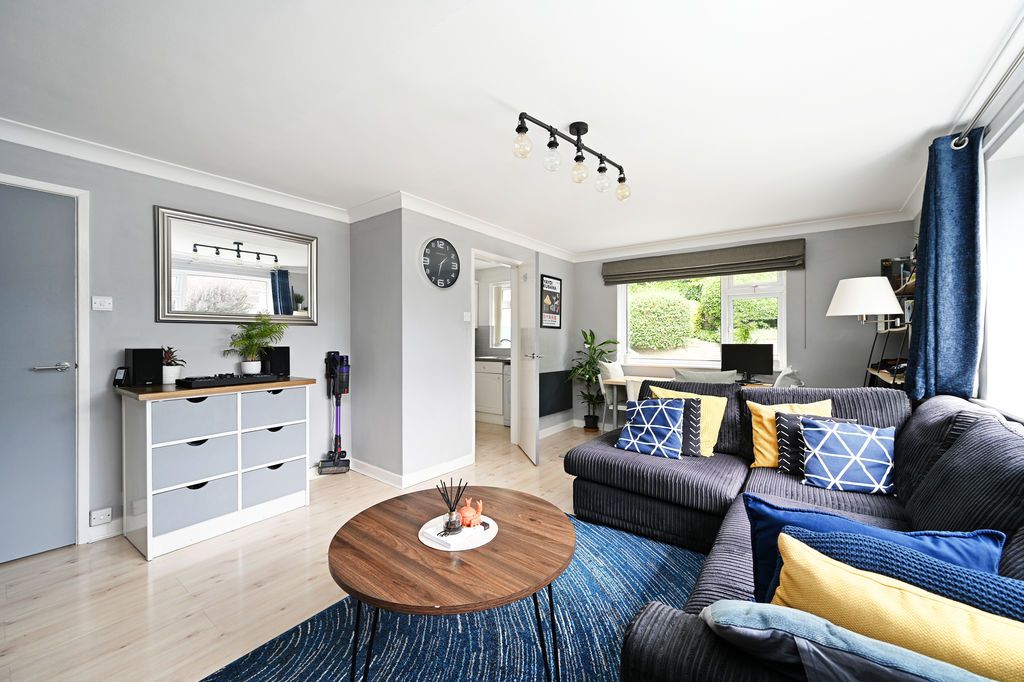 Property photo 1 of 17 Open Plan Living Area