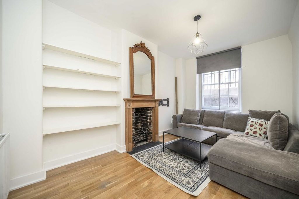 Property photo 2 of 6