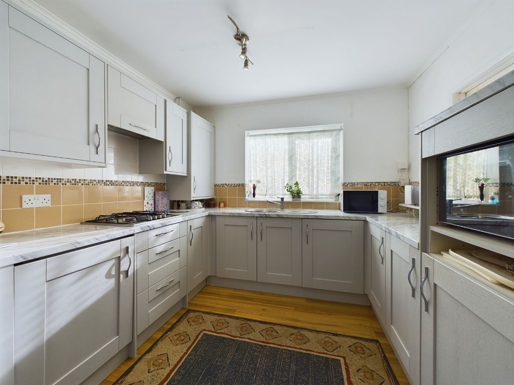 Property photo 2 of 13 Media Image 01