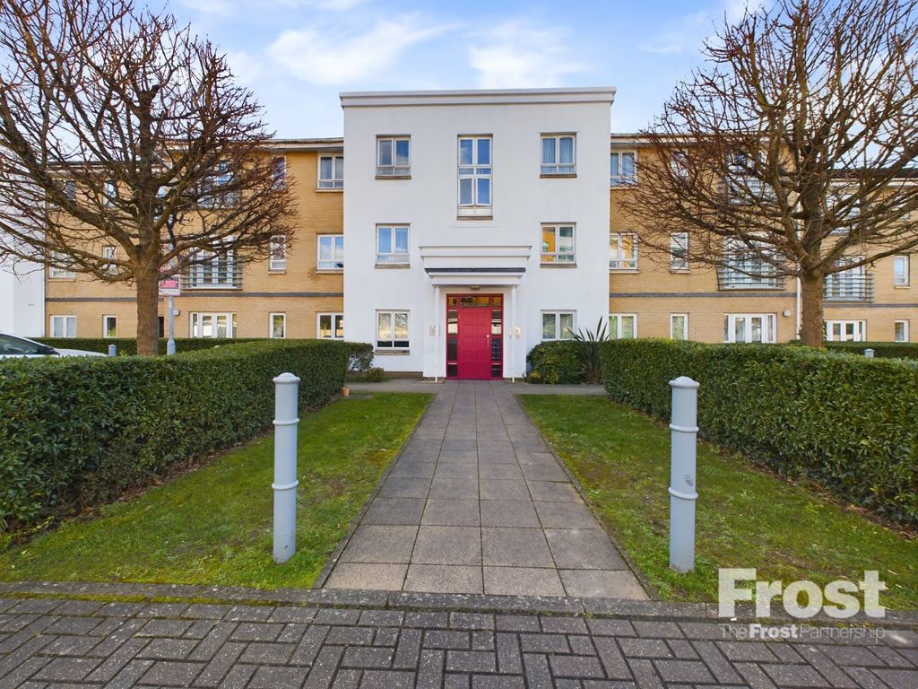 Property photo 1 of 11 Front