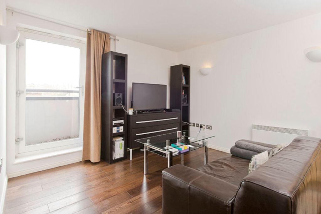 Property photo 2 of 7