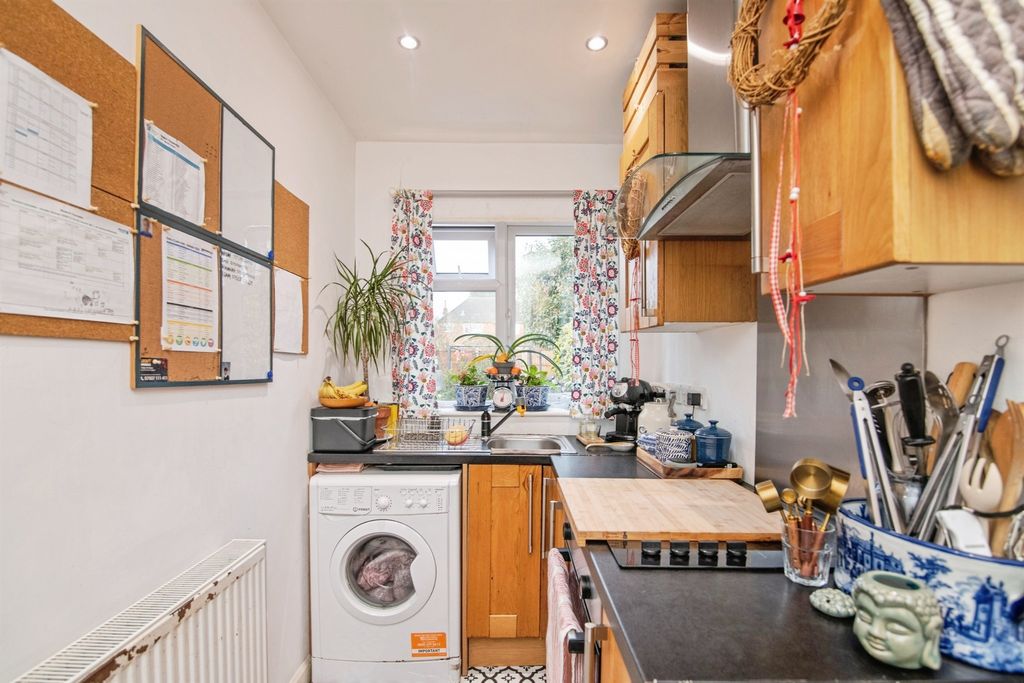 Property photo 3 of 17