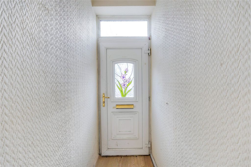 Property photo 2 of 25 Picture No. 09