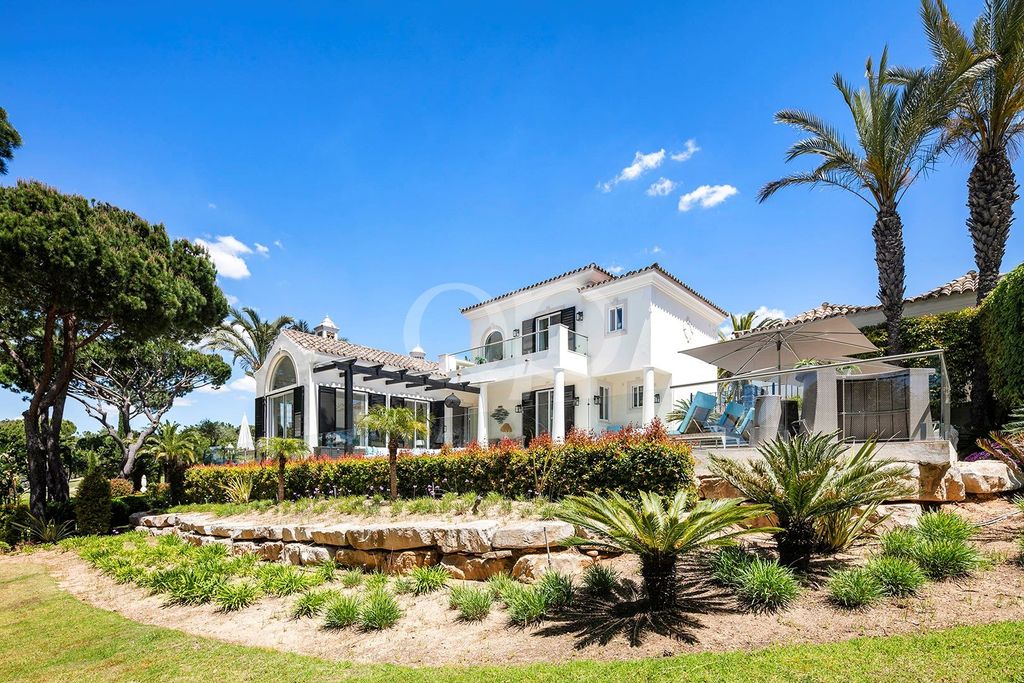 Property photo 1 of 36 Lovely Villa With Golf And Lake Views In Quinta Do Lago