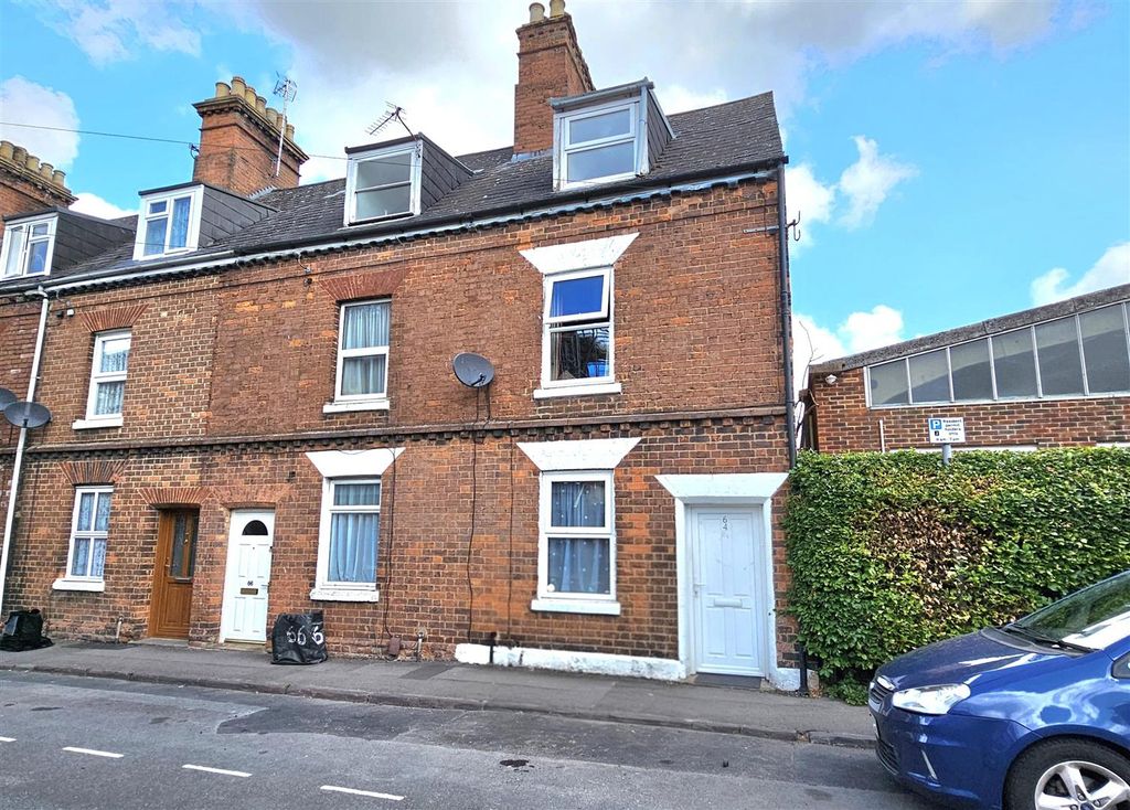 Property photo 1 of 13