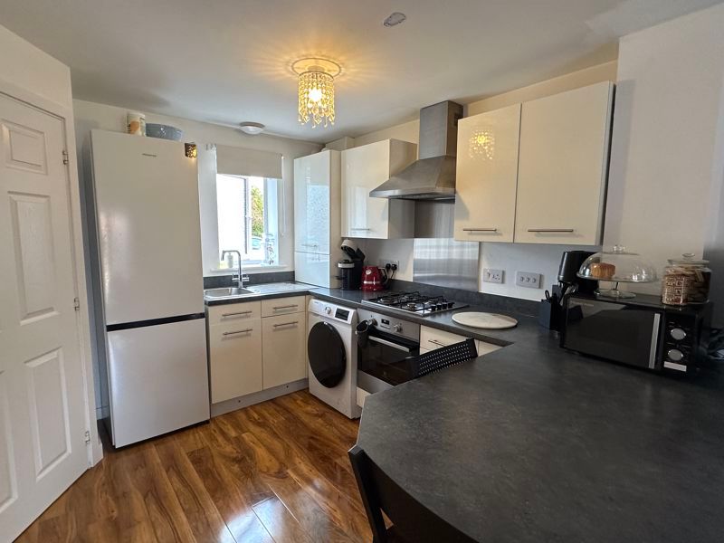 Property photo 3 of 15 Kitchen/Diner